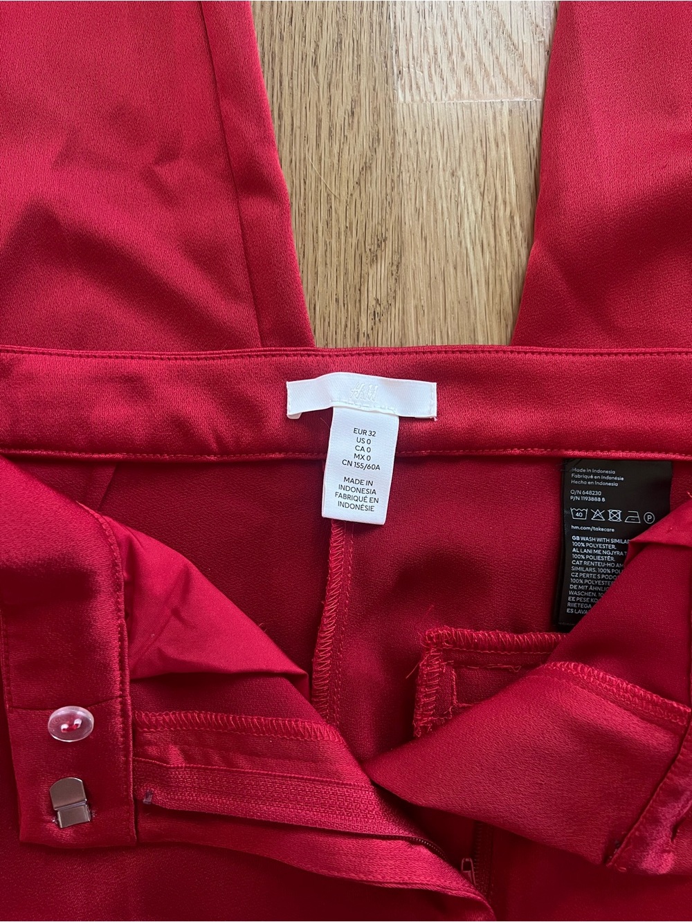 High-Waist Wide-Leg Women's Pants in Red - Picture 3 of 8